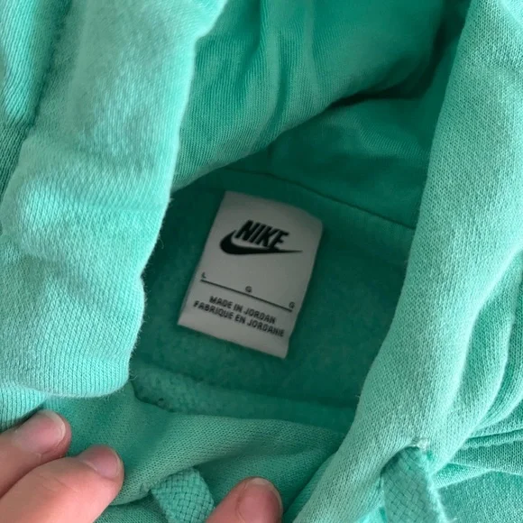 Nike Sweatshirt Mint Green 🩵 - Picture 2 of 2
